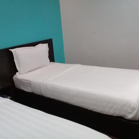 Clover Hotel Ipoh Exterior foto